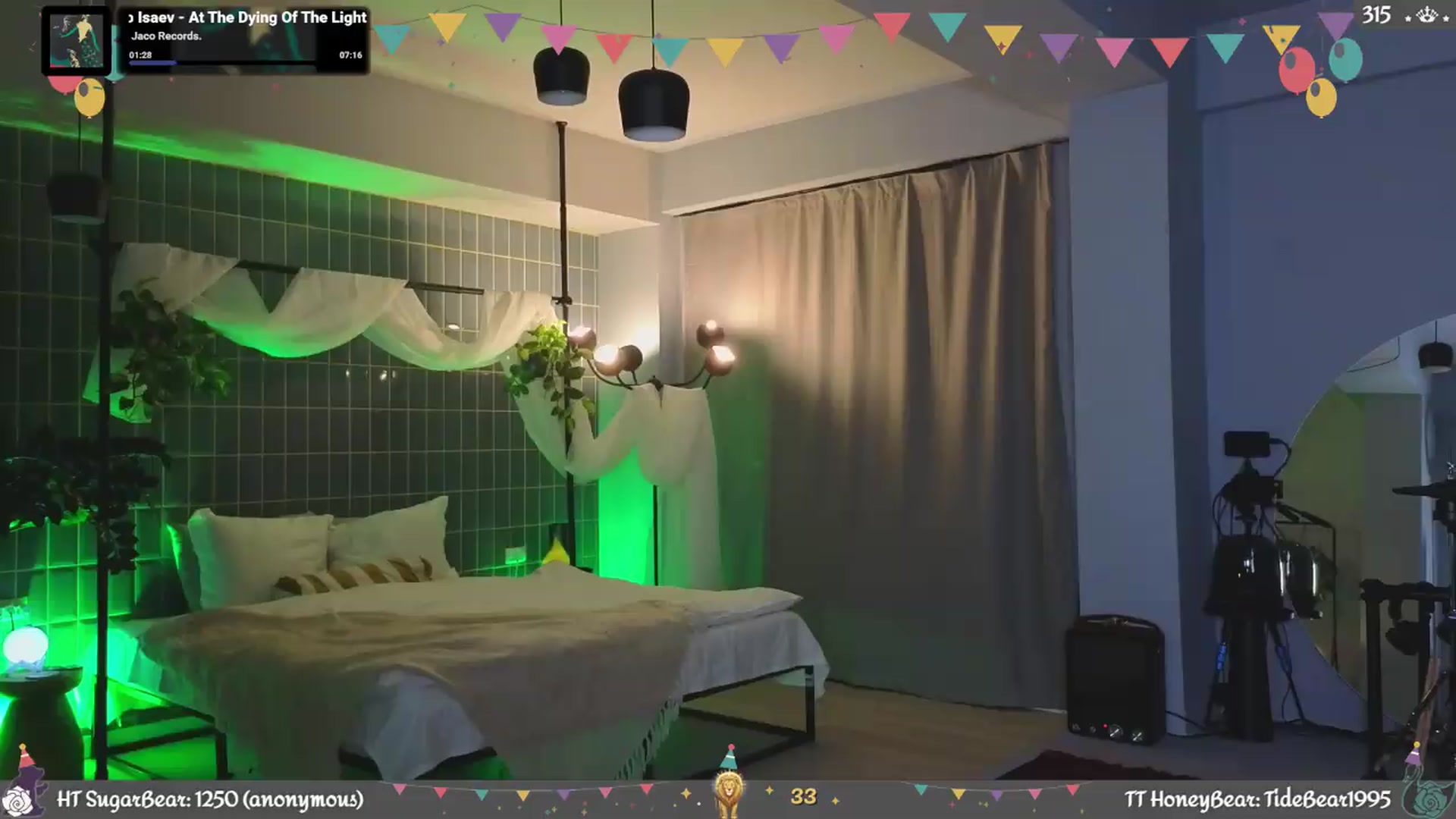 Gallery image thumbnail from JoBearr's myfreecams stream on, 07/11/2026, 20:49 image 19 of 20