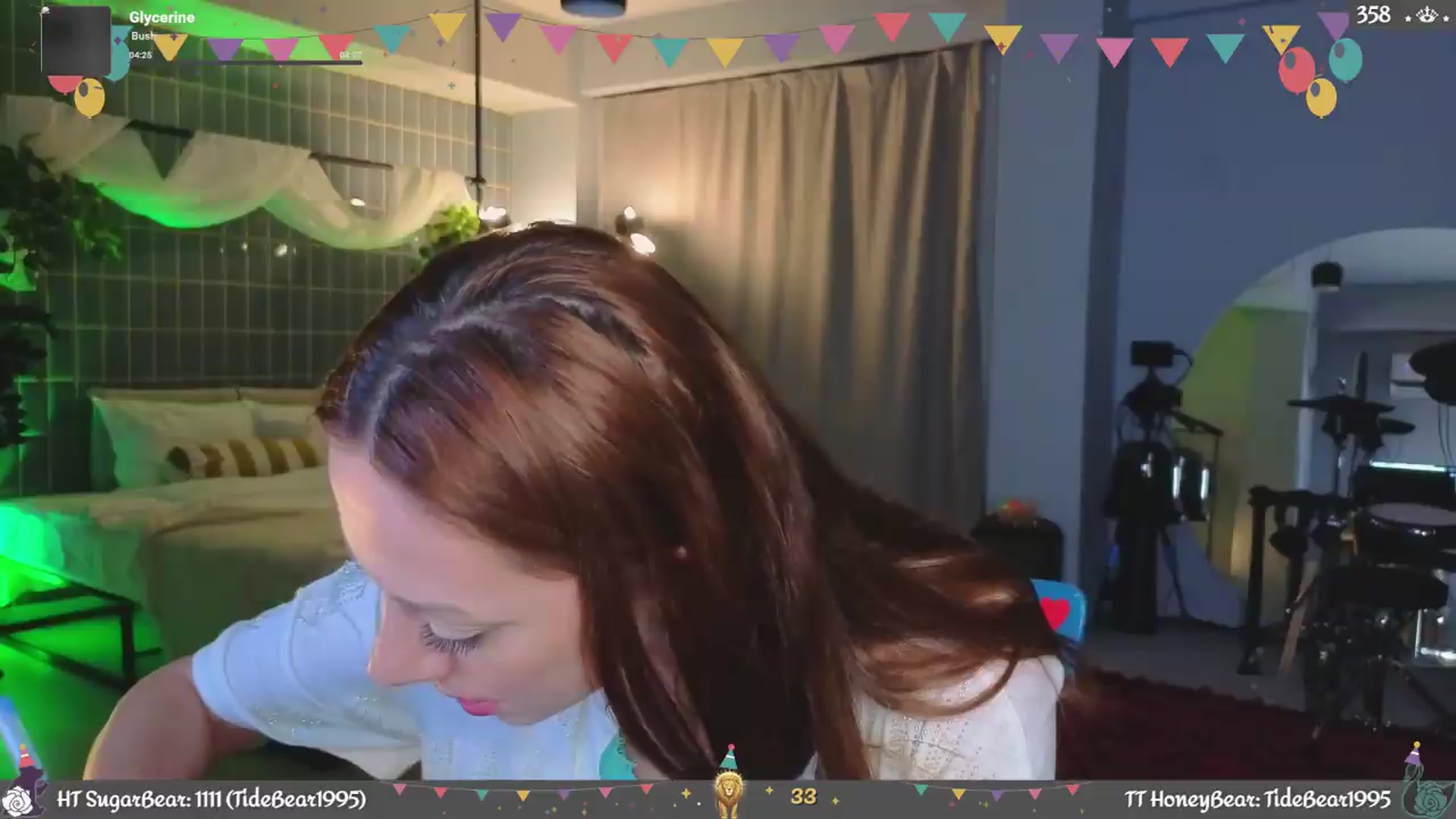Gallery image thumbnail from JoBearr's myfreecams stream on, 07/18/2026, 23:11 image 9 of 20