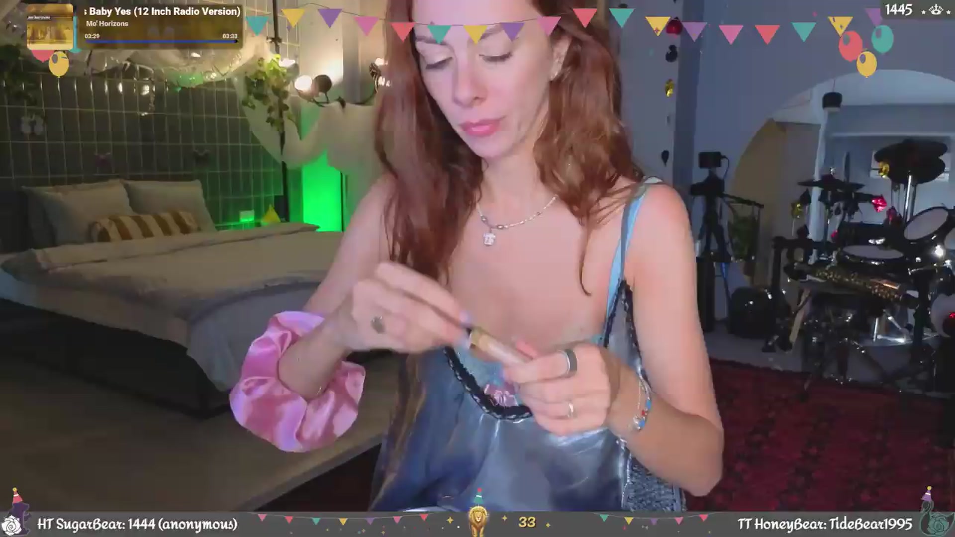 Gallery image thumbnail from JoBearr's myfreecams stream on, 08/08/2026, 22:36 image 12 of 20