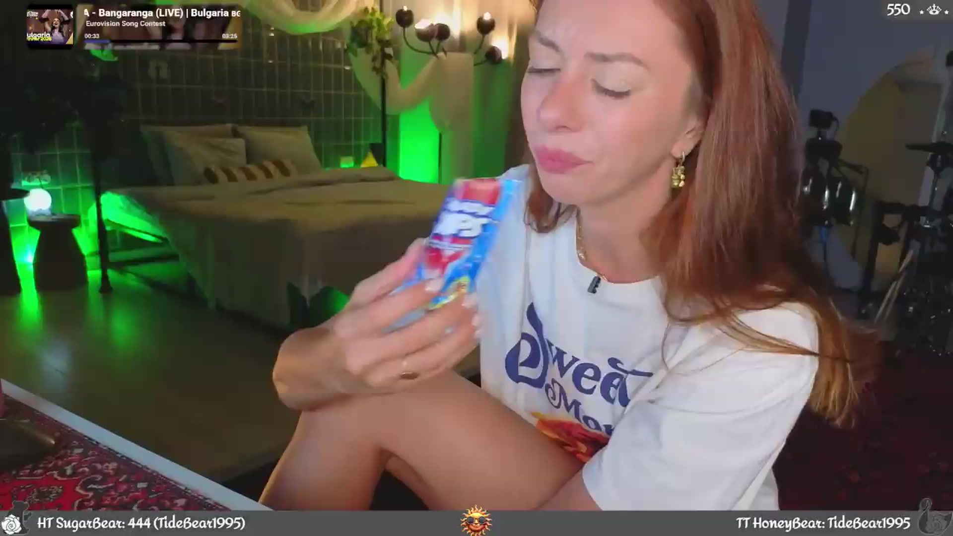 Gallery image thumbnail from JoBearr's myfreecams stream on, 08/15/2026, 21:20 image 4 of 20