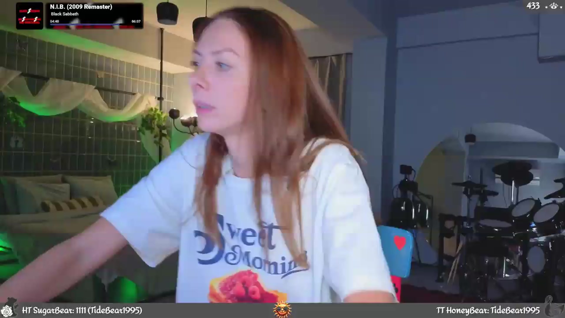 Gallery image thumbnail from JoBearr's myfreecams stream on, 08/15/2026, 23:05 image 12 of 20