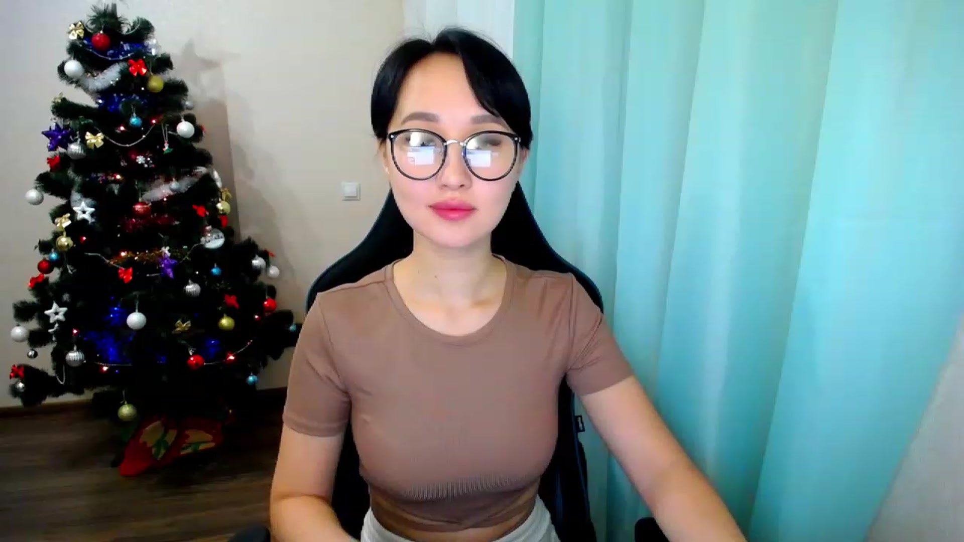 Gallery image thumbnail from JoKing_7's myfreecams stream on, 12/21/2022, 22:30 image 13 of 20