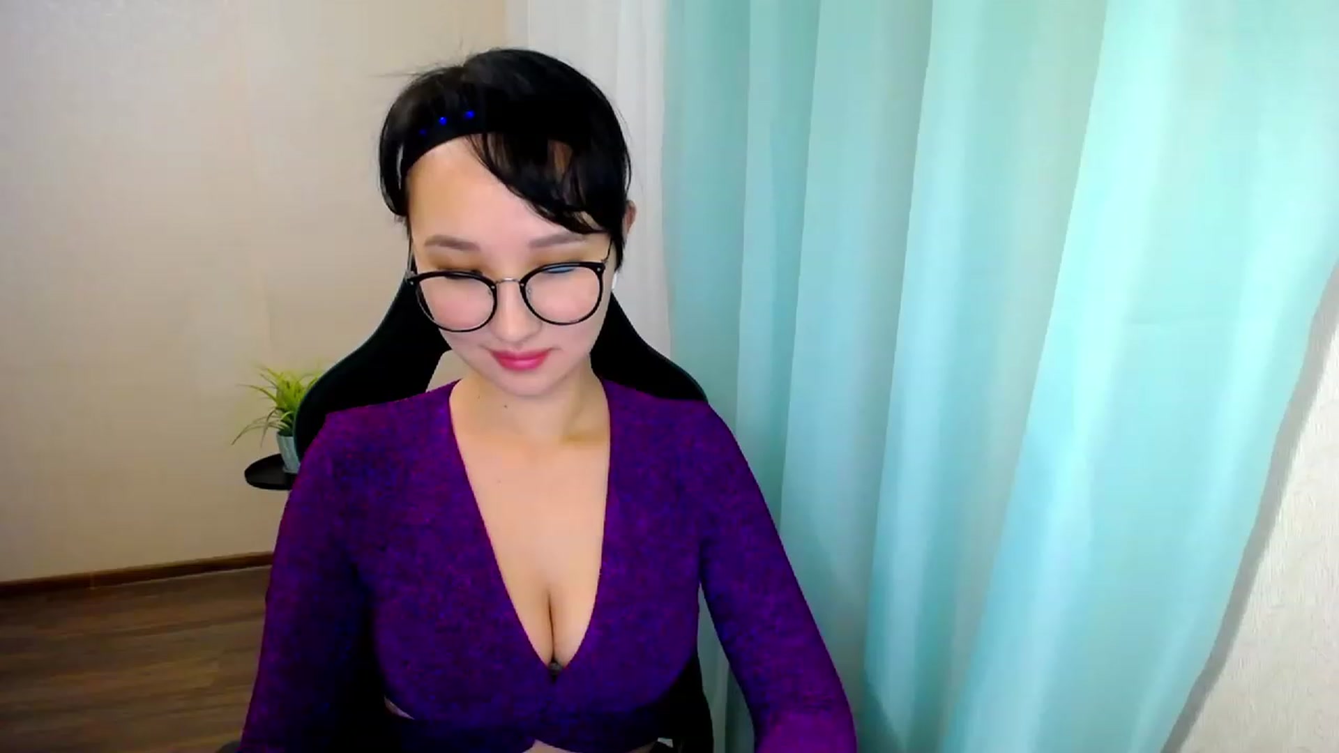 Gallery image thumbnail from JoKing_7's myfreecams stream on, 01/09/2023, 23:38 image 9 of 20