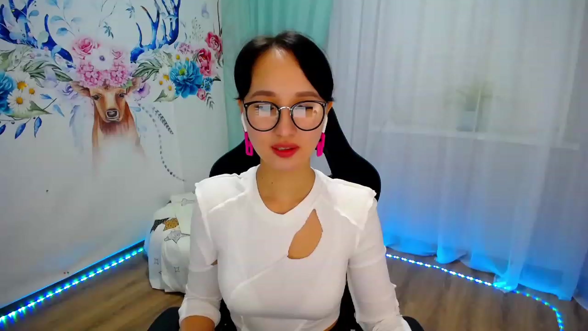 Gallery image thumbnail from JoKing_7's myfreecams stream on, 02/27/2023, 23:27 image 16 of 20
