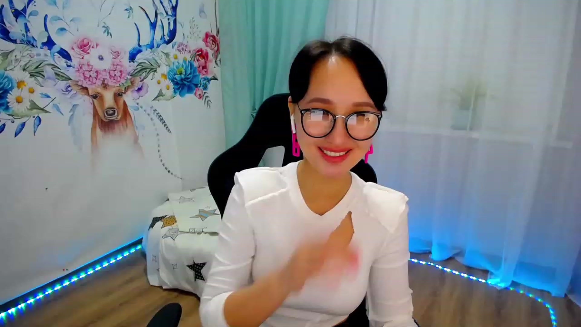 Gallery image thumbnail from JoKing_7's myfreecams stream on, 02/27/2023, 23:27 image 18 of 20
