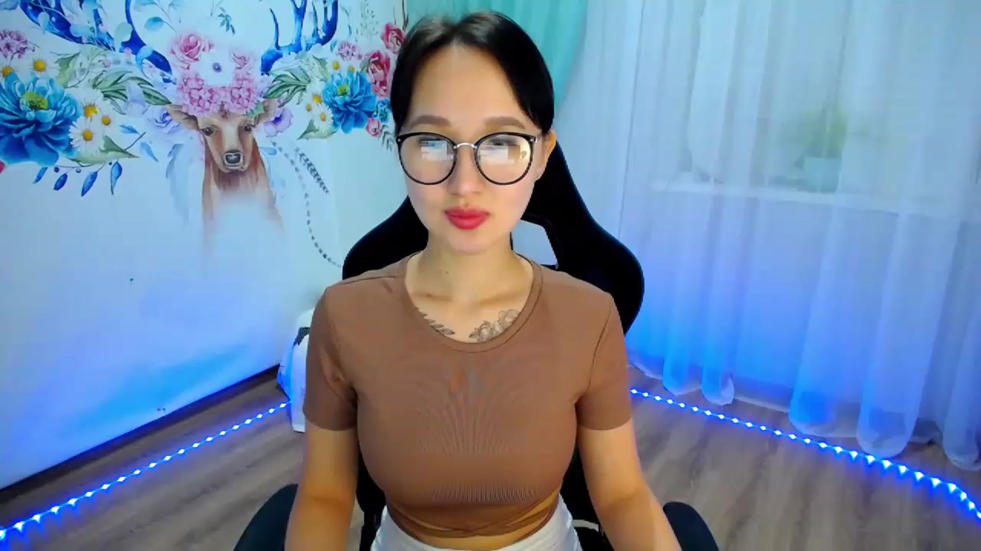 Gallery image thumbnail from JoKing_7's myfreecams stream on, 03/18/2023, 17:15 image 15 of 20