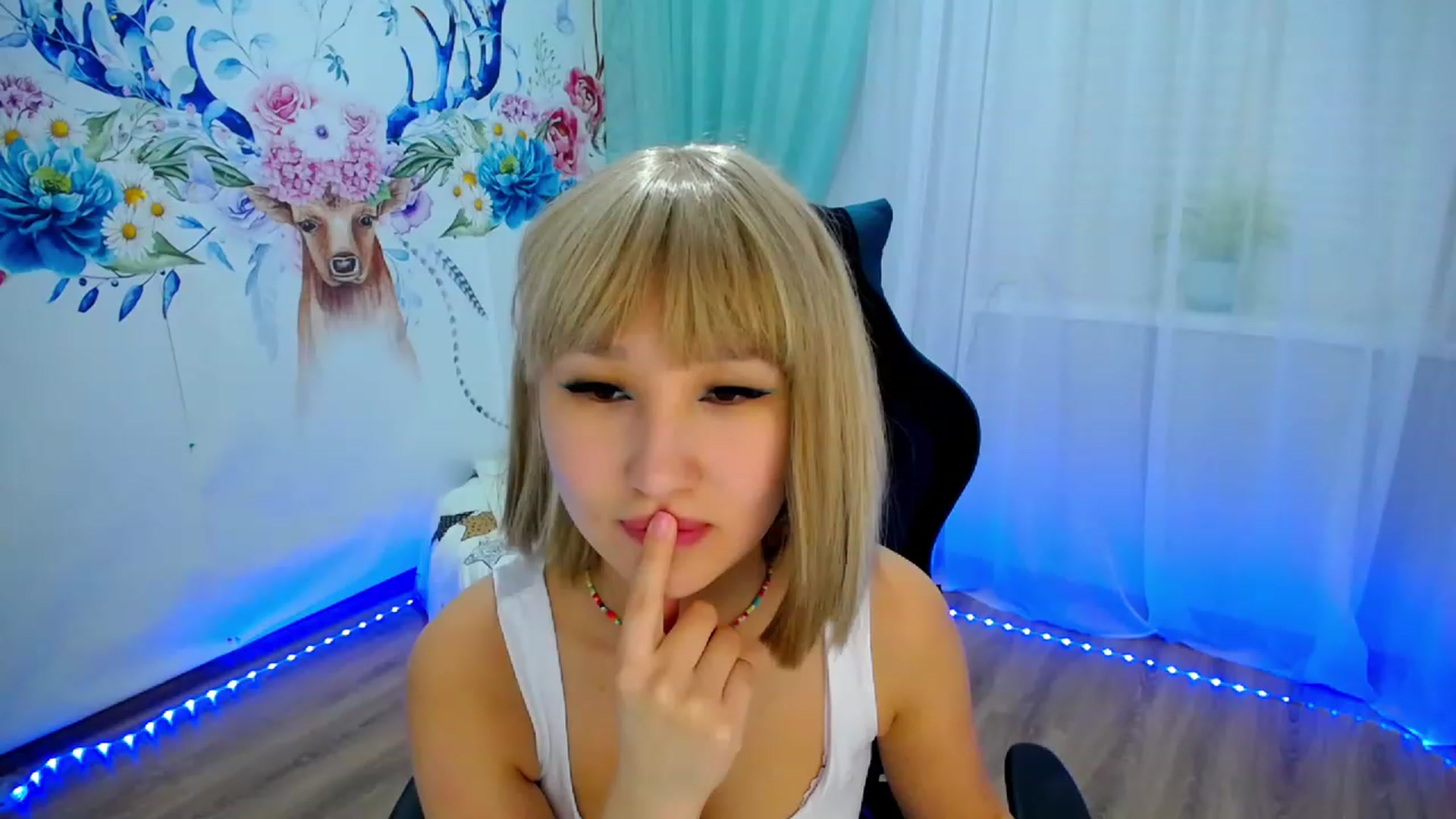 Gallery image thumbnail from JoKing_7's myfreecams stream on, 03/25/2023, 21:16 image 6 of 20