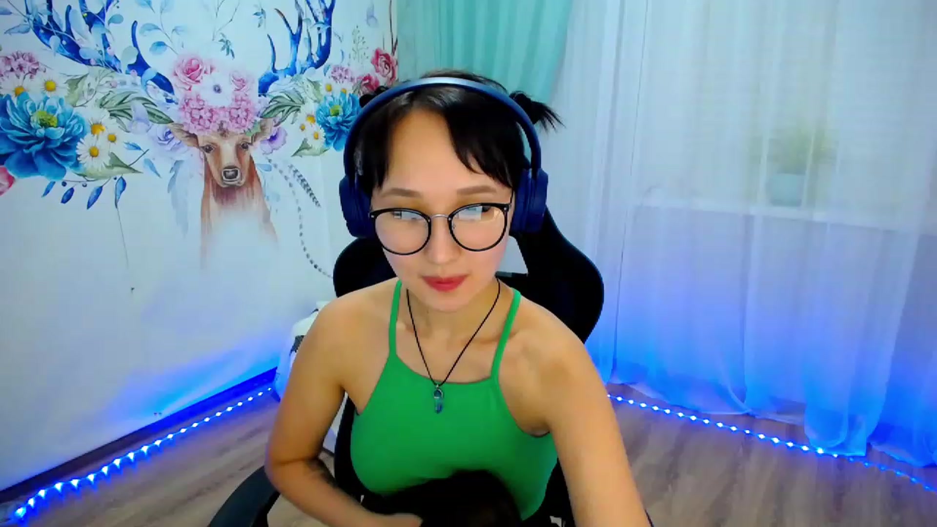 Gallery image thumbnail from JoKing_7's myfreecams stream on, 03/28/2023, 19:12 image 8 of 20