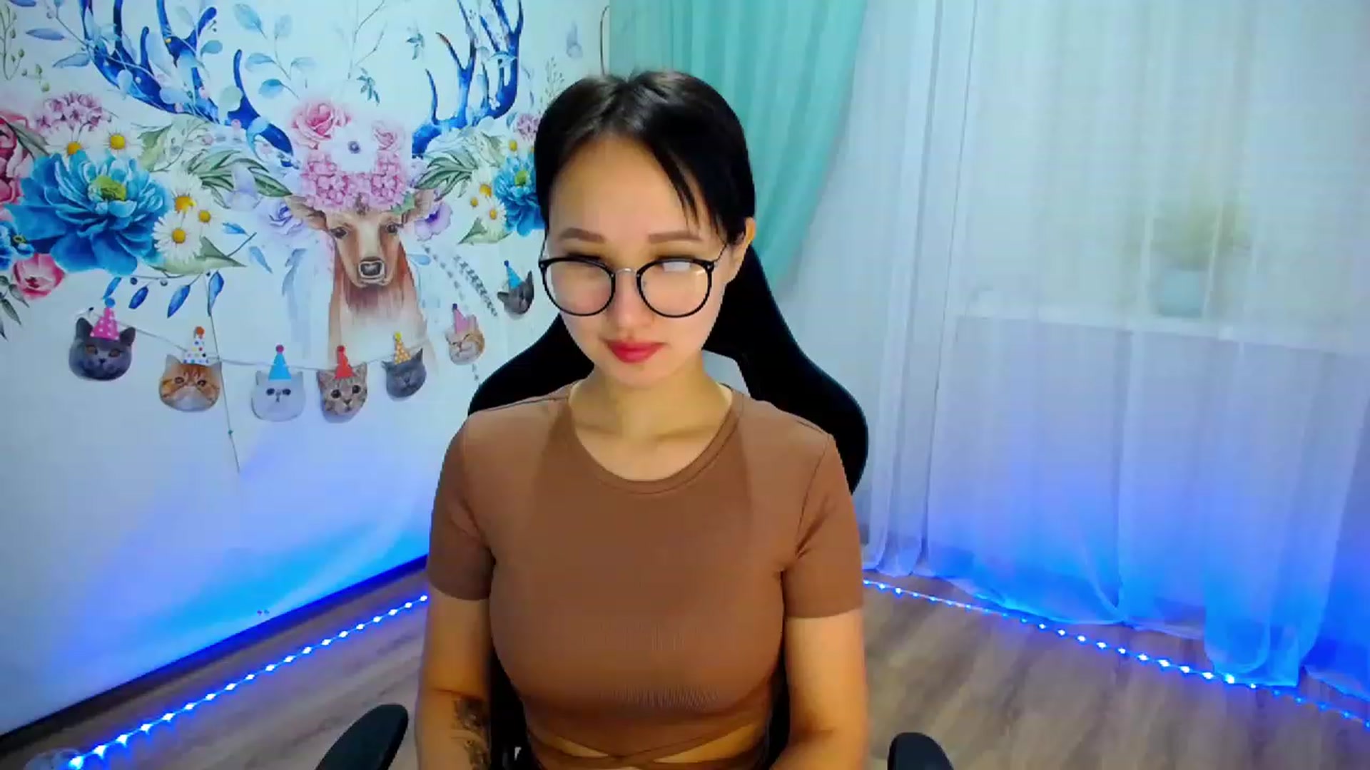 Gallery image thumbnail from JoKing_7's myfreecams stream on, 04/02/2023, 01:29 image 9 of 20