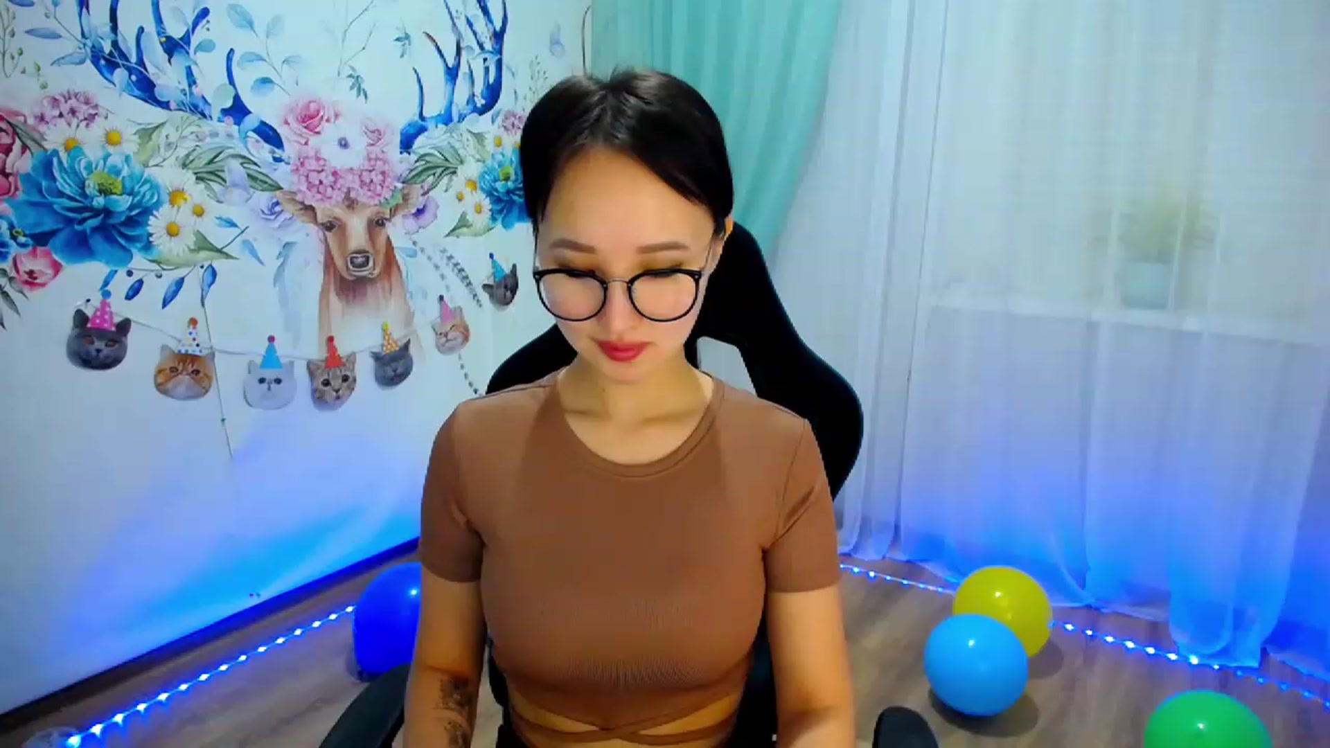 Gallery image thumbnail from JoKing_7's myfreecams stream on, 04/02/2023, 01:29 image 6 of 20