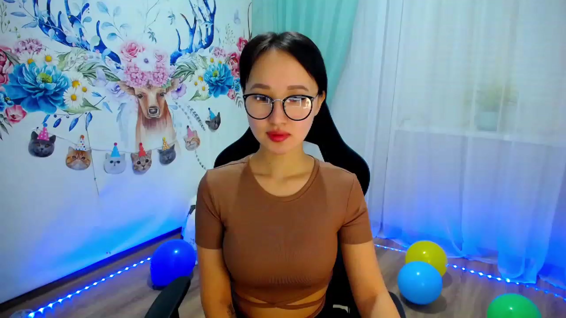 Gallery image thumbnail from JoKing_7's myfreecams stream on, 04/02/2023, 01:29 image 3 of 20