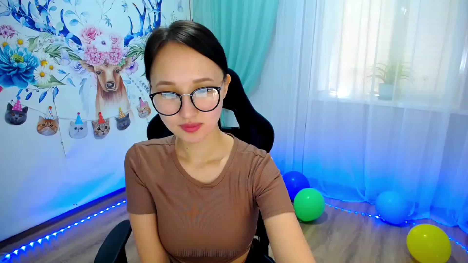 Gallery image thumbnail from JoKing_7's myfreecams stream on, 04/10/2023, 13:19 image 12 of 20