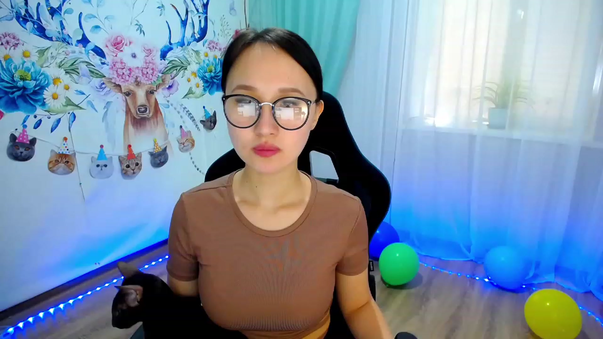 Gallery image thumbnail from JoKing_7's myfreecams stream on, 04/10/2023, 13:19 image 9 of 20