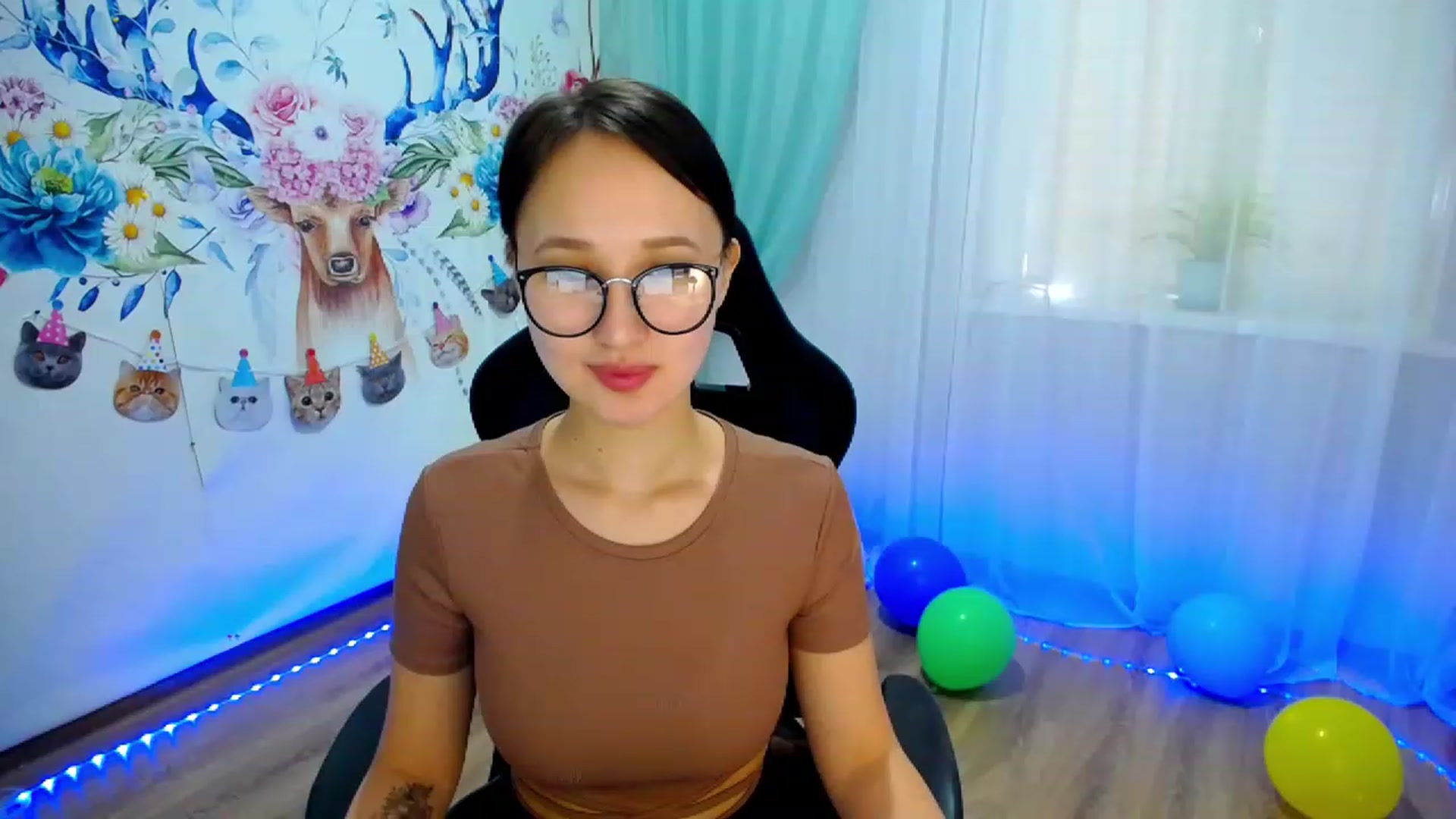 Gallery image thumbnail from JoKing_7's myfreecams stream on, 04/10/2023, 13:46 image 15 of 20