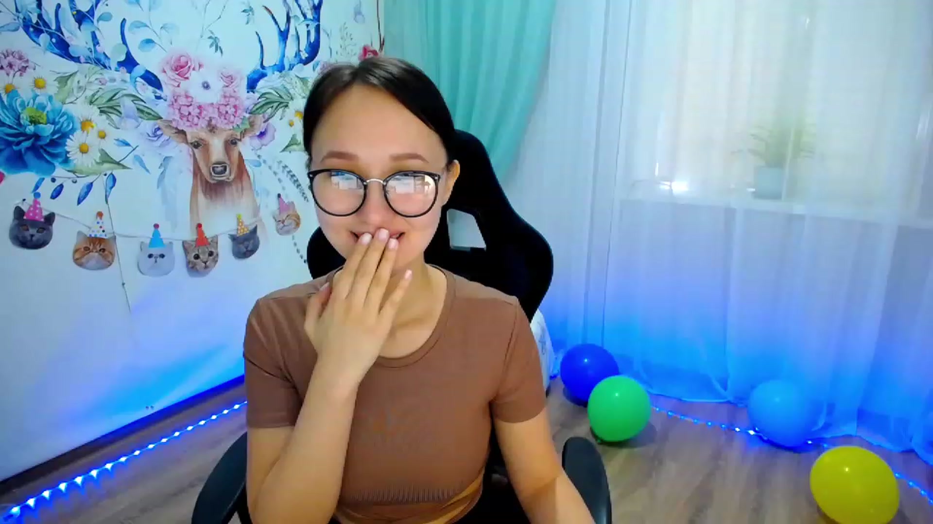 Gallery image thumbnail from JoKing_7's myfreecams stream on, 04/10/2023, 13:46 image 12 of 20