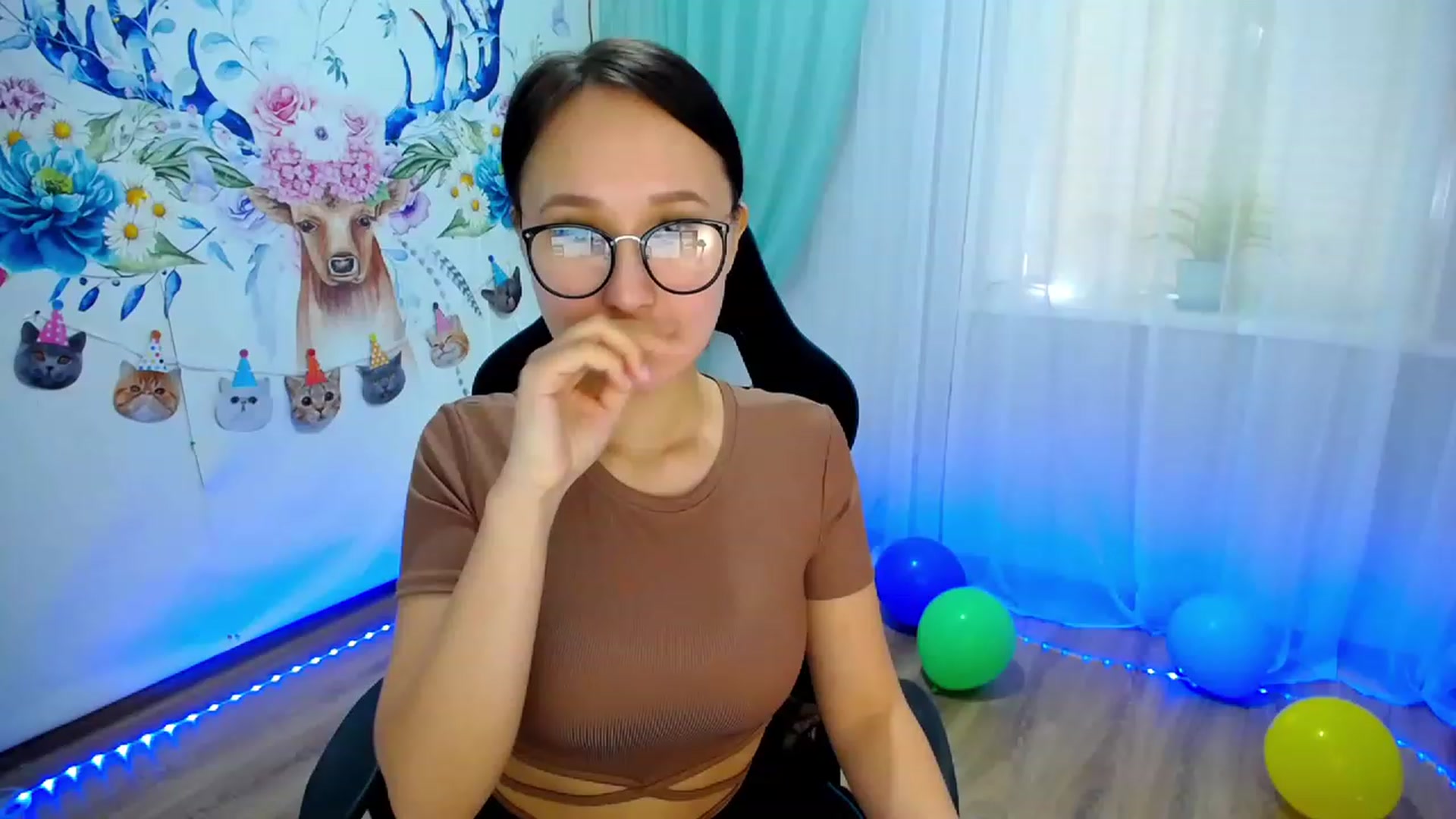 Gallery image thumbnail from JoKing_7's myfreecams stream on, 04/10/2023, 13:46 image 3 of 20
