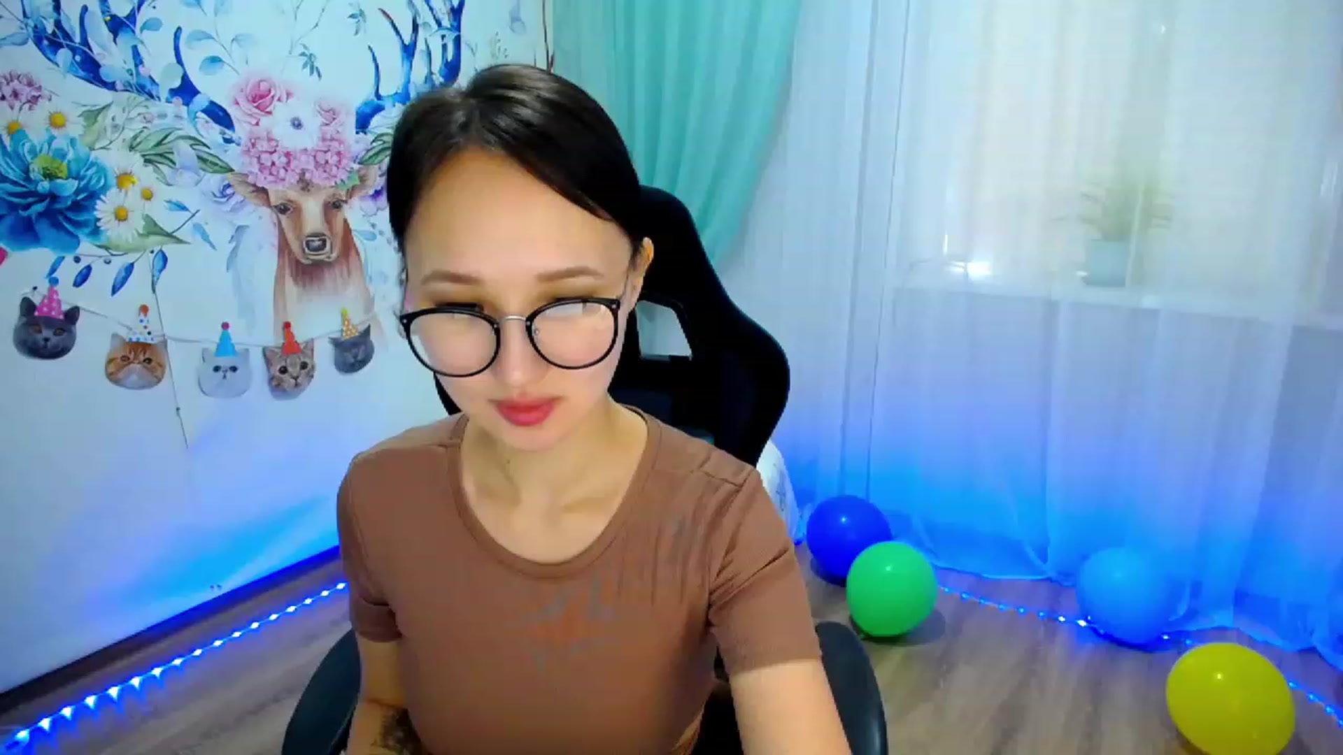 Gallery image thumbnail from JoKing_7's myfreecams stream on, 04/10/2023, 13:46 image 16 of 20