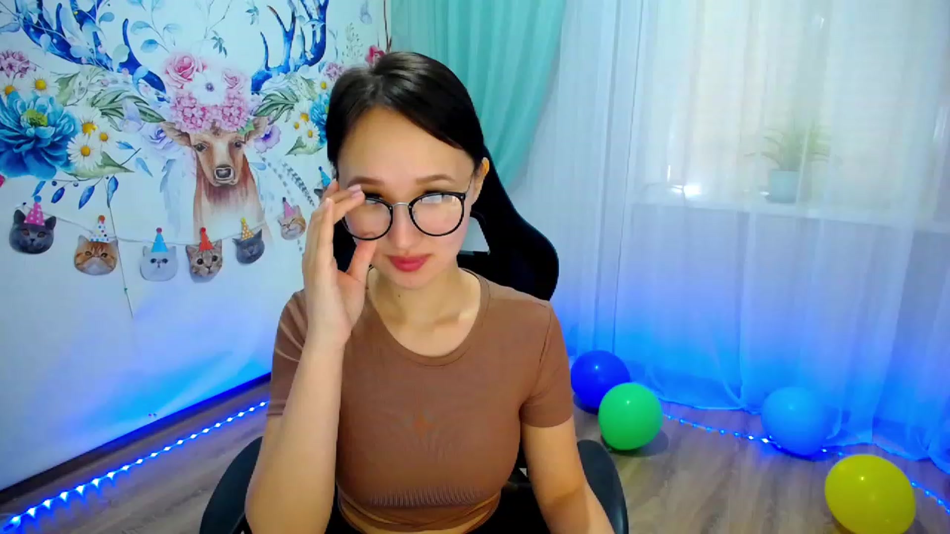 Gallery image thumbnail from JoKing_7's myfreecams stream on, 04/10/2023, 13:46 image 13 of 20