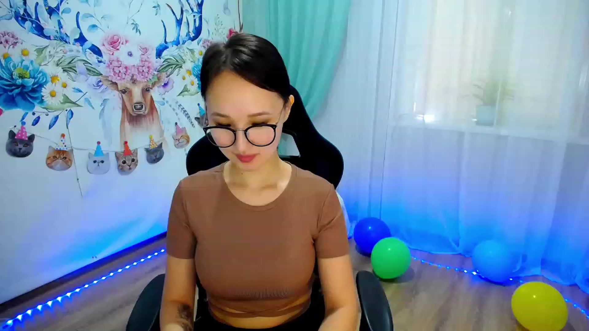 Gallery image thumbnail from JoKing_7's myfreecams stream on, 04/10/2023, 13:46 image 7 of 20