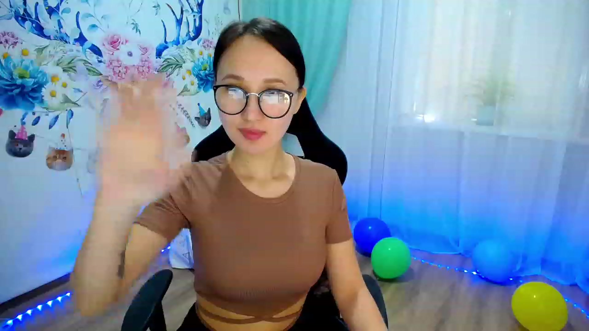 Gallery image thumbnail from JoKing_7's myfreecams stream on, 04/10/2023, 13:46 image 4 of 20