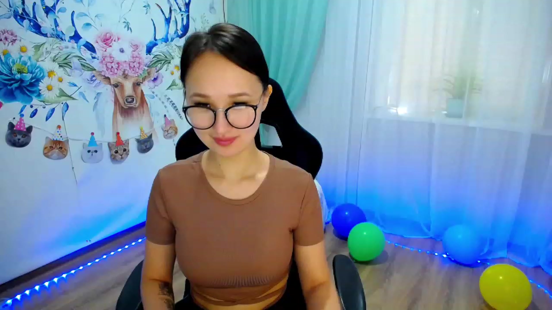 Gallery image thumbnail from JoKing_7's myfreecams stream on, 04/10/2023, 13:46 image 5 of 20