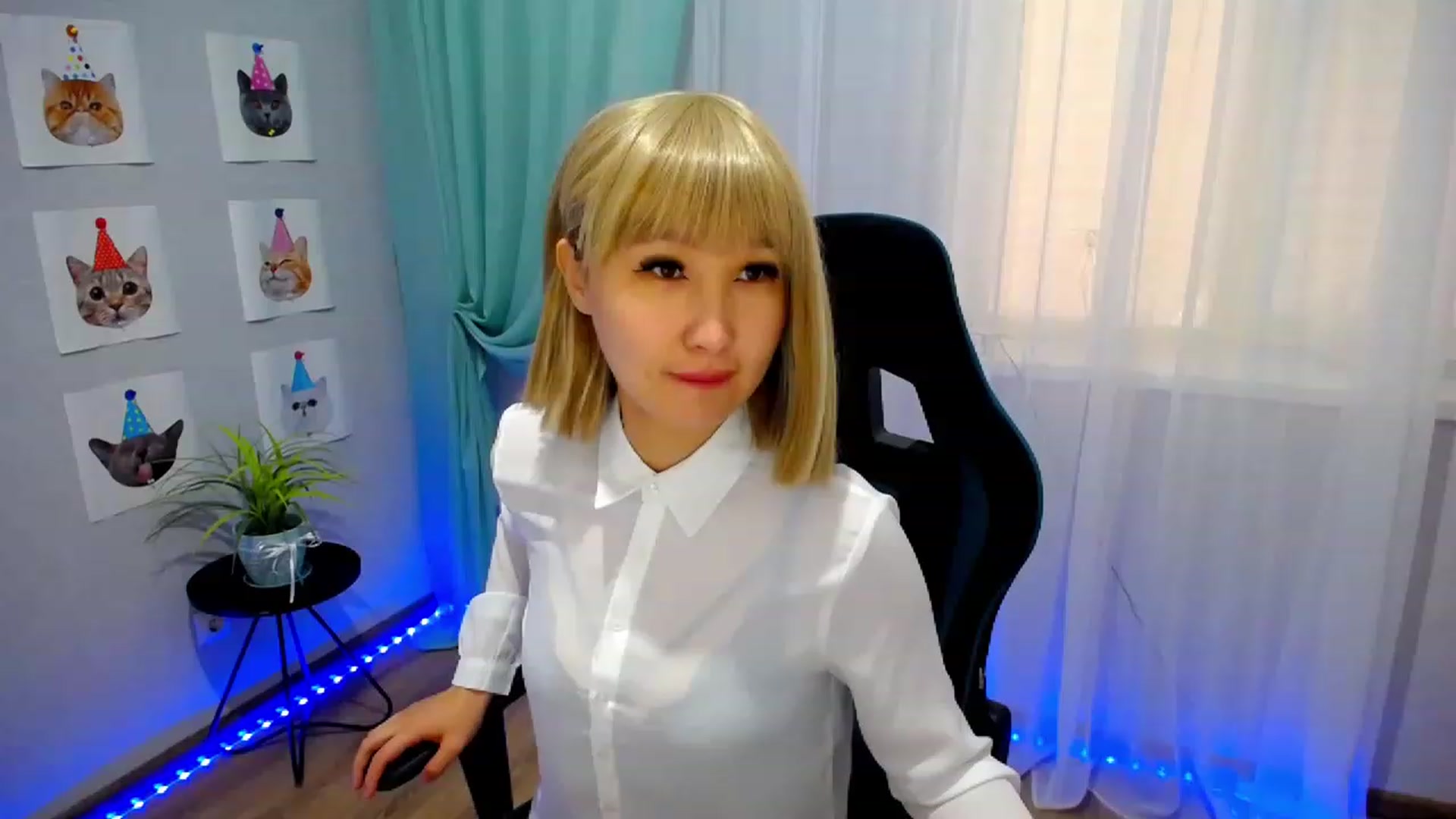 Gallery image thumbnail from JoKing_7's myfreecams stream on, 05/04/2023, 13:38 image 9 of 20