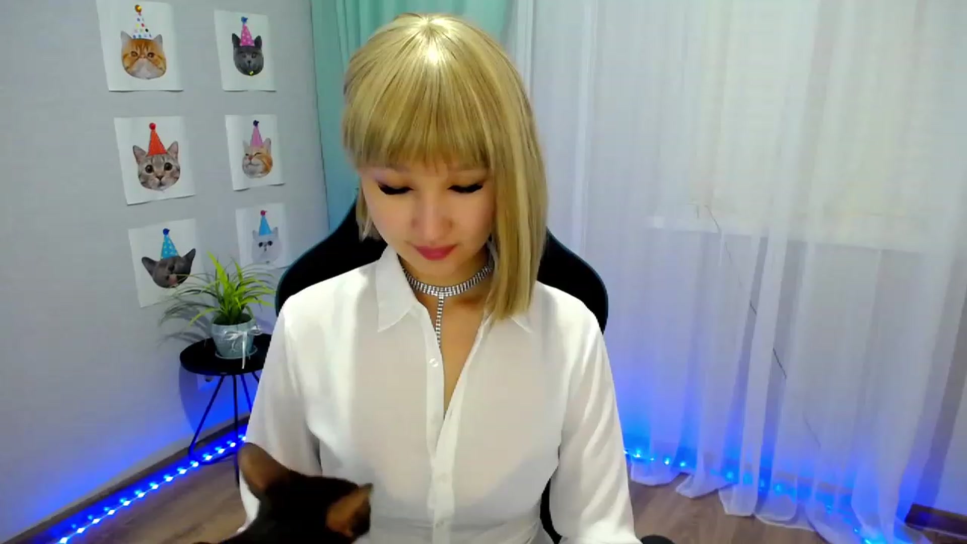 Gallery image thumbnail from JoKing_7's myfreecams stream on, 05/13/2023, 24:51 image 14 of 20
