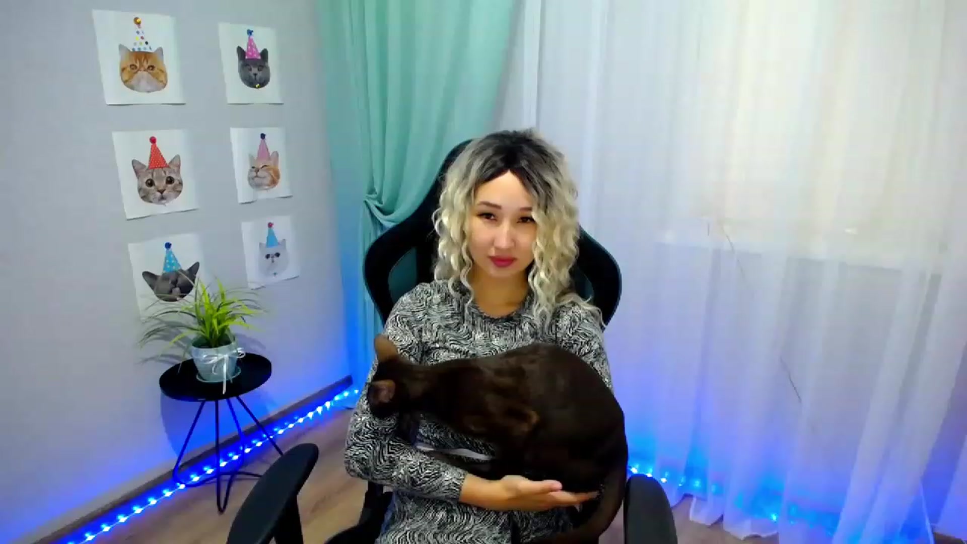 Gallery image thumbnail from JoKing_7's myfreecams stream on, 05/27/2023, 03:21 image 15 of 20