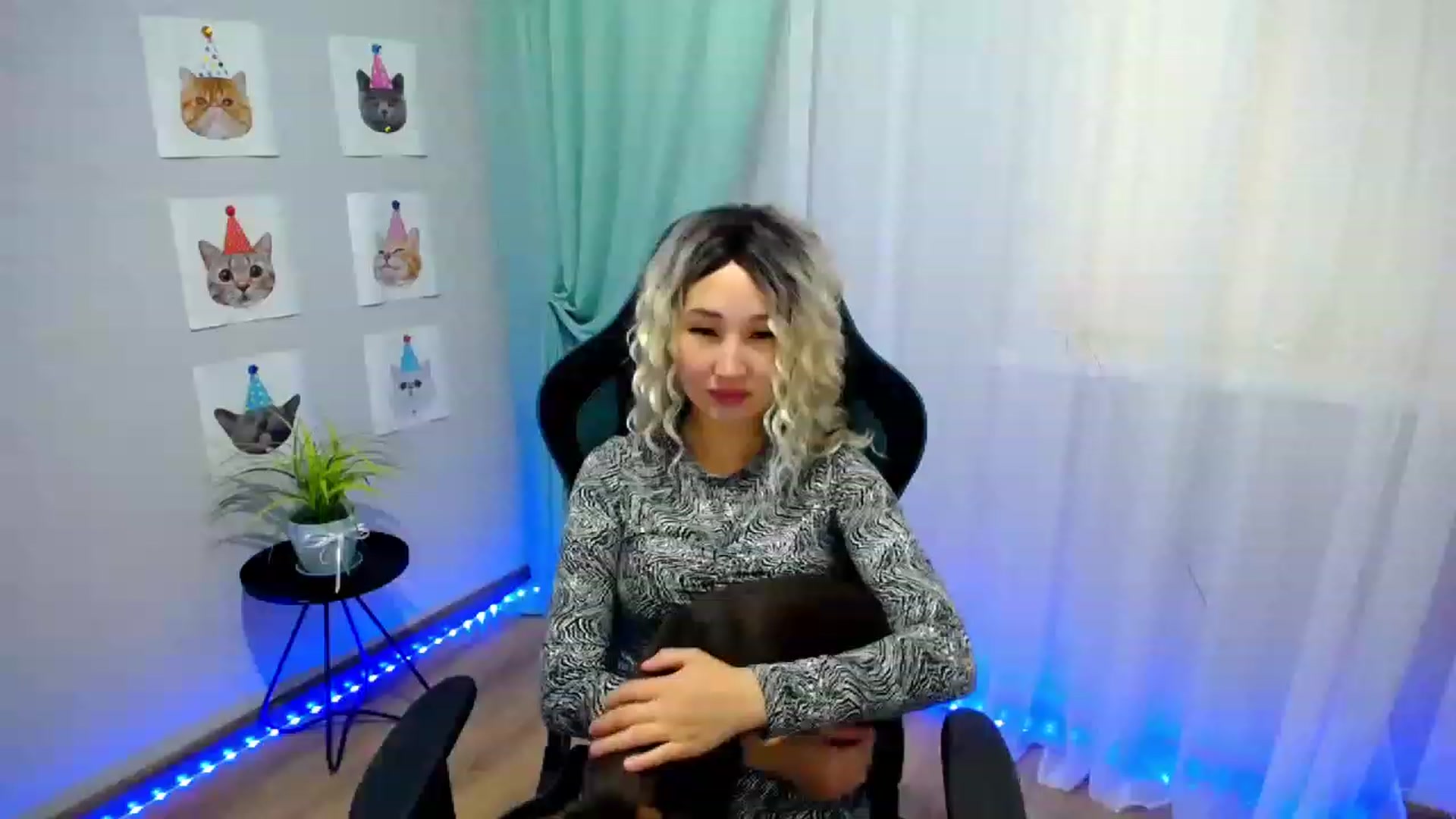 Gallery image thumbnail from JoKing_7's myfreecams stream on, 05/27/2023, 03:21 image 16 of 20