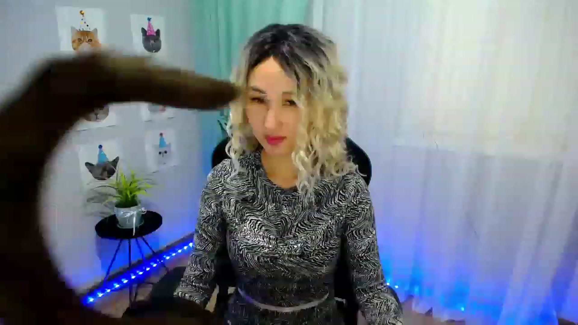 Gallery image thumbnail from JoKing_7's myfreecams stream on, 05/27/2023, 03:21 image 13 of 20
