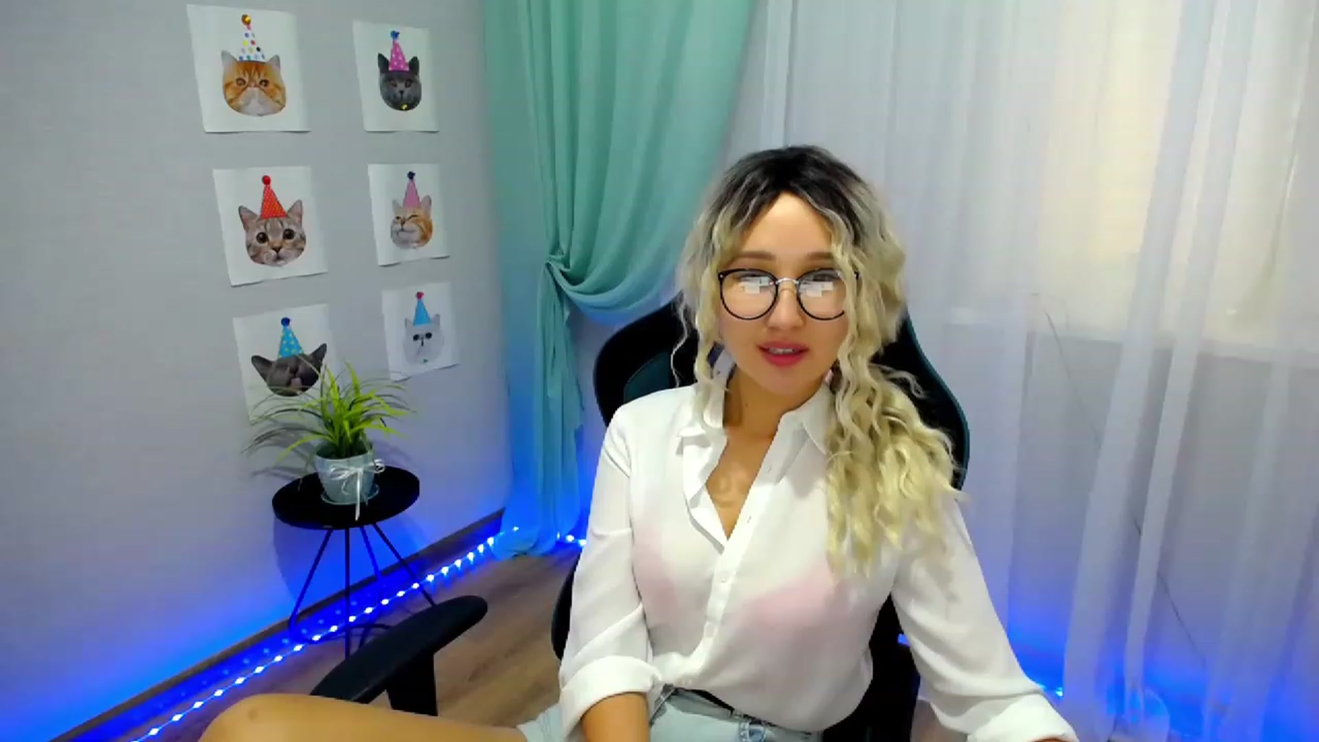 Gallery image thumbnail from JoKing_7's myfreecams stream on, 06/03/2023, 03:36 image 8 of 20