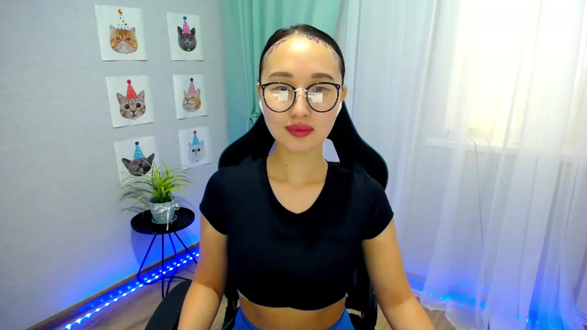 Gallery image thumbnail from JoKing_7's myfreecams stream on, 06/05/2023, 04:34 image 14 of 20