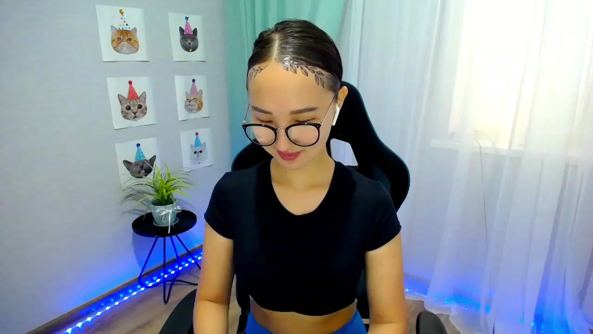 Gallery image thumbnail from JoKing_7's myfreecams stream on, 06/05/2023, 04:34 image 20 of 20