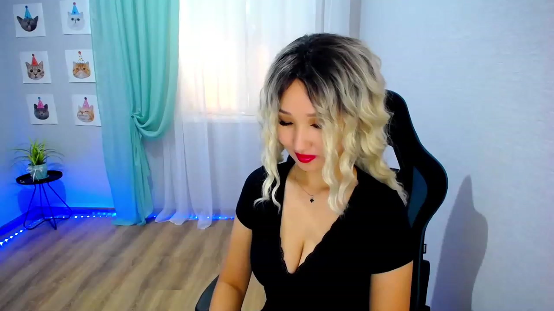 Gallery image thumbnail from JoKing_7's myfreecams stream on, 06/26/2023, 02:33 image 19 of 20