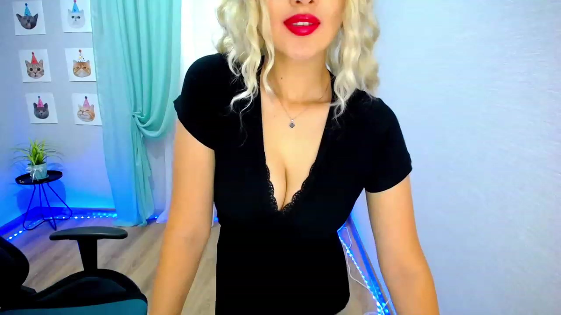 Gallery image thumbnail from JoKing_7's myfreecams stream on, 06/26/2023, 02:33 image 6 of 20
