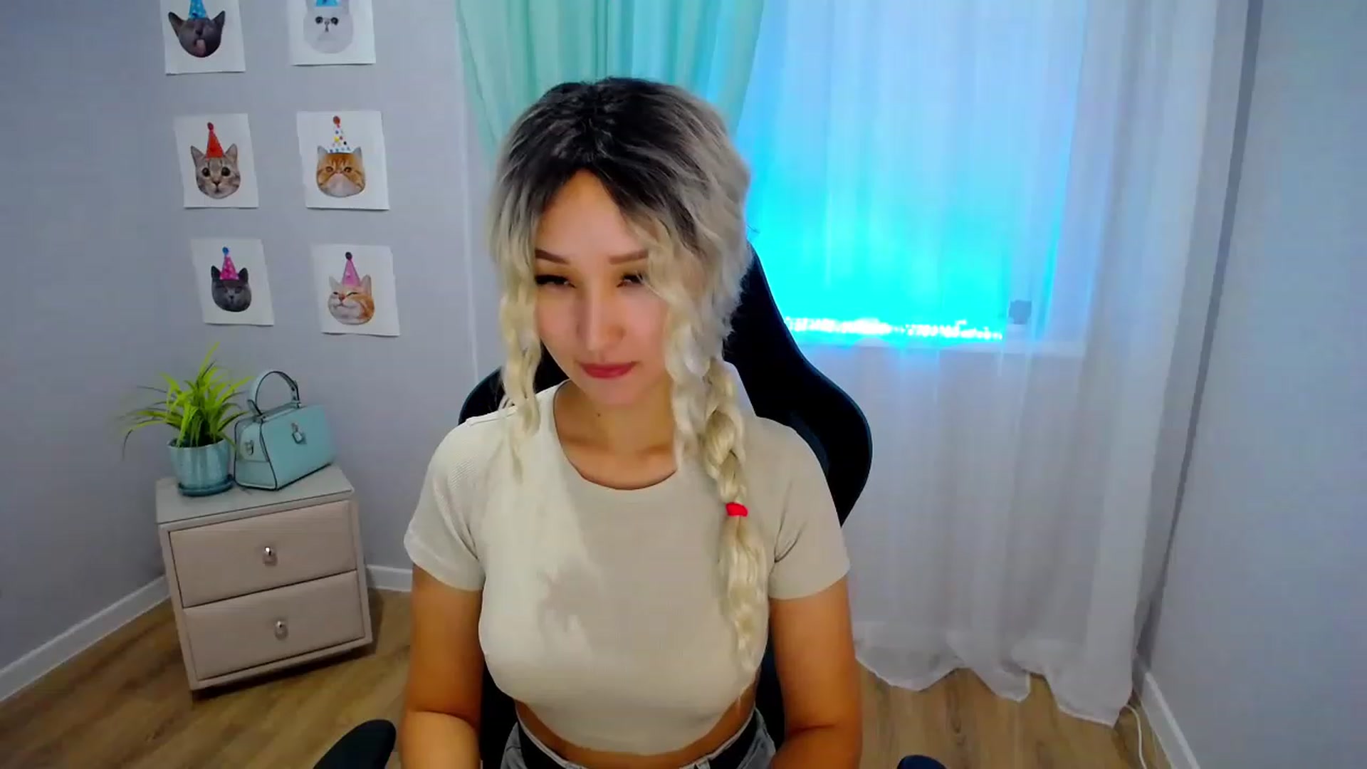 Gallery image thumbnail from JoKing_7's myfreecams stream on, 08/11/2023, 02:49 image 11 of 20
