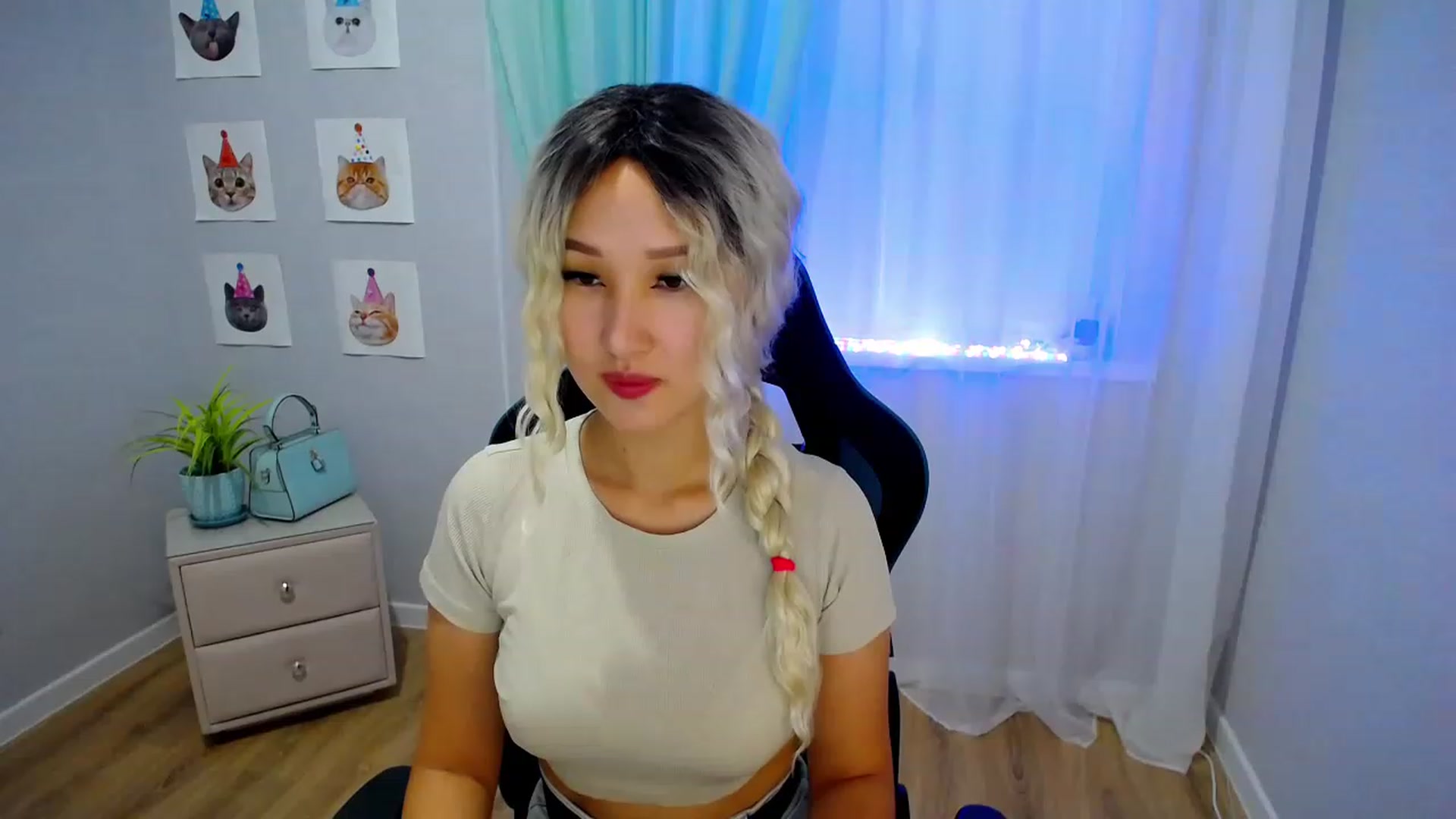 Gallery image thumbnail from JoKing_7's myfreecams stream on, 08/11/2023, 02:49 image 14 of 20