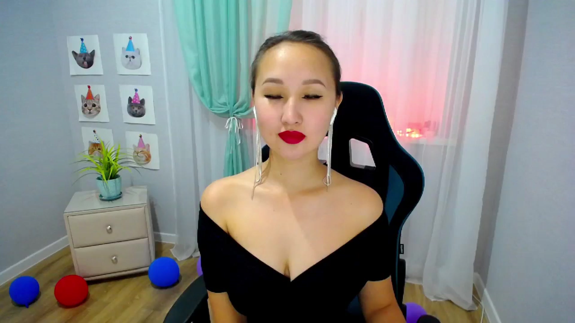 Gallery image thumbnail from JoKing_7's myfreecams stream on, 09/26/2023, 23:46 image 15 of 20