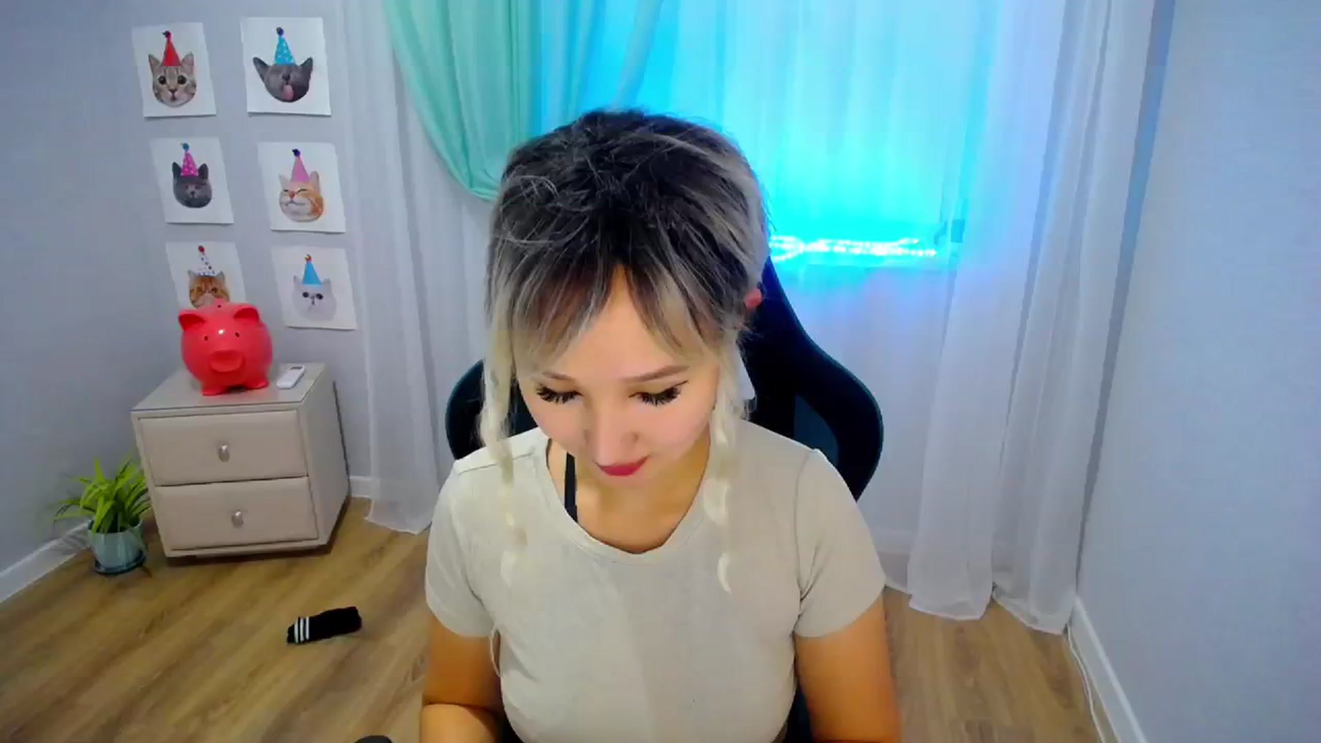 Gallery image thumbnail from JoKing_7's myfreecams stream on, 11/10/2023, 24:01 image 5 of 20
