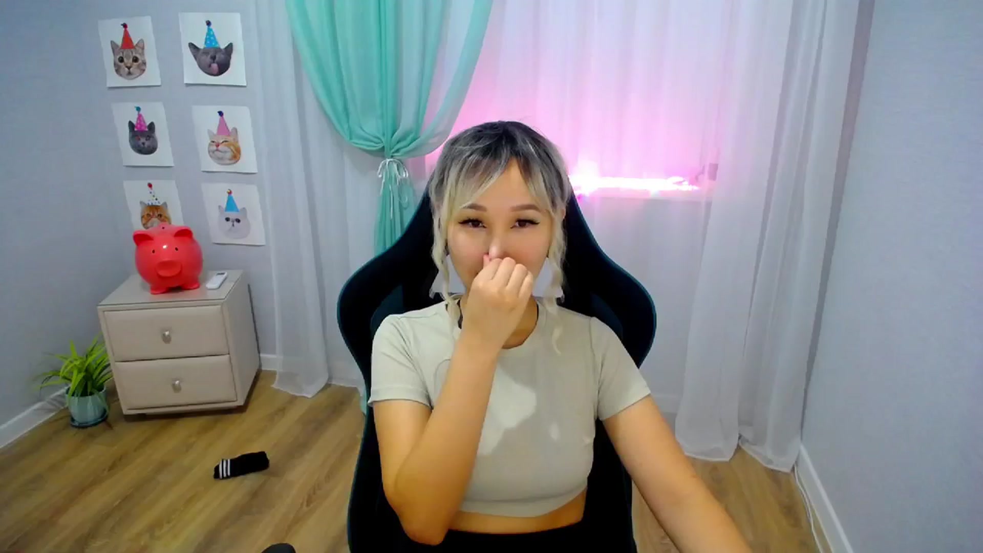 Gallery image thumbnail from JoKing_7's myfreecams stream on, 11/10/2023, 24:01 image 2 of 20