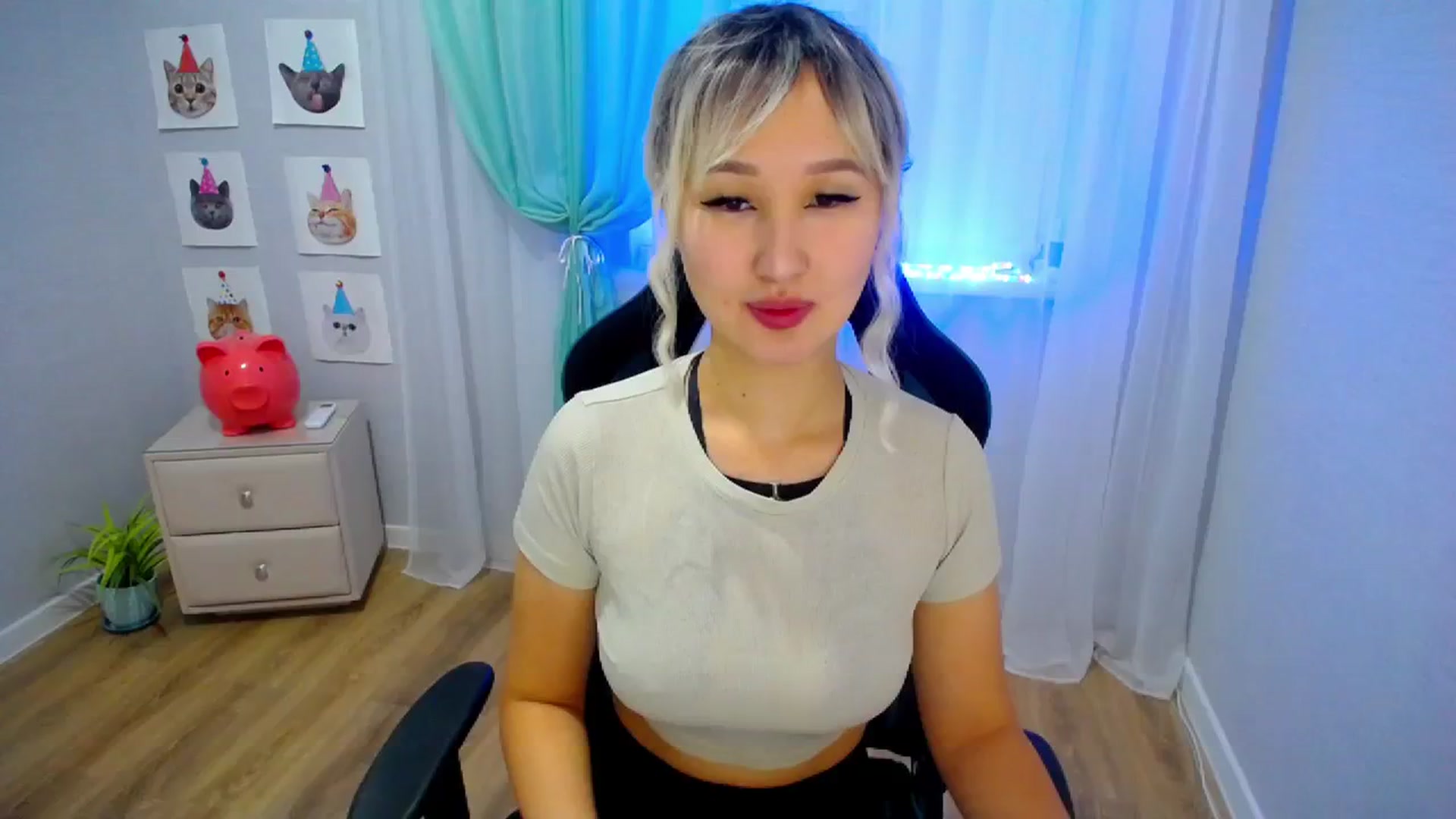 Gallery image thumbnail from JoKing_7's myfreecams stream on, 11/10/2023, 24:01 image 14 of 20