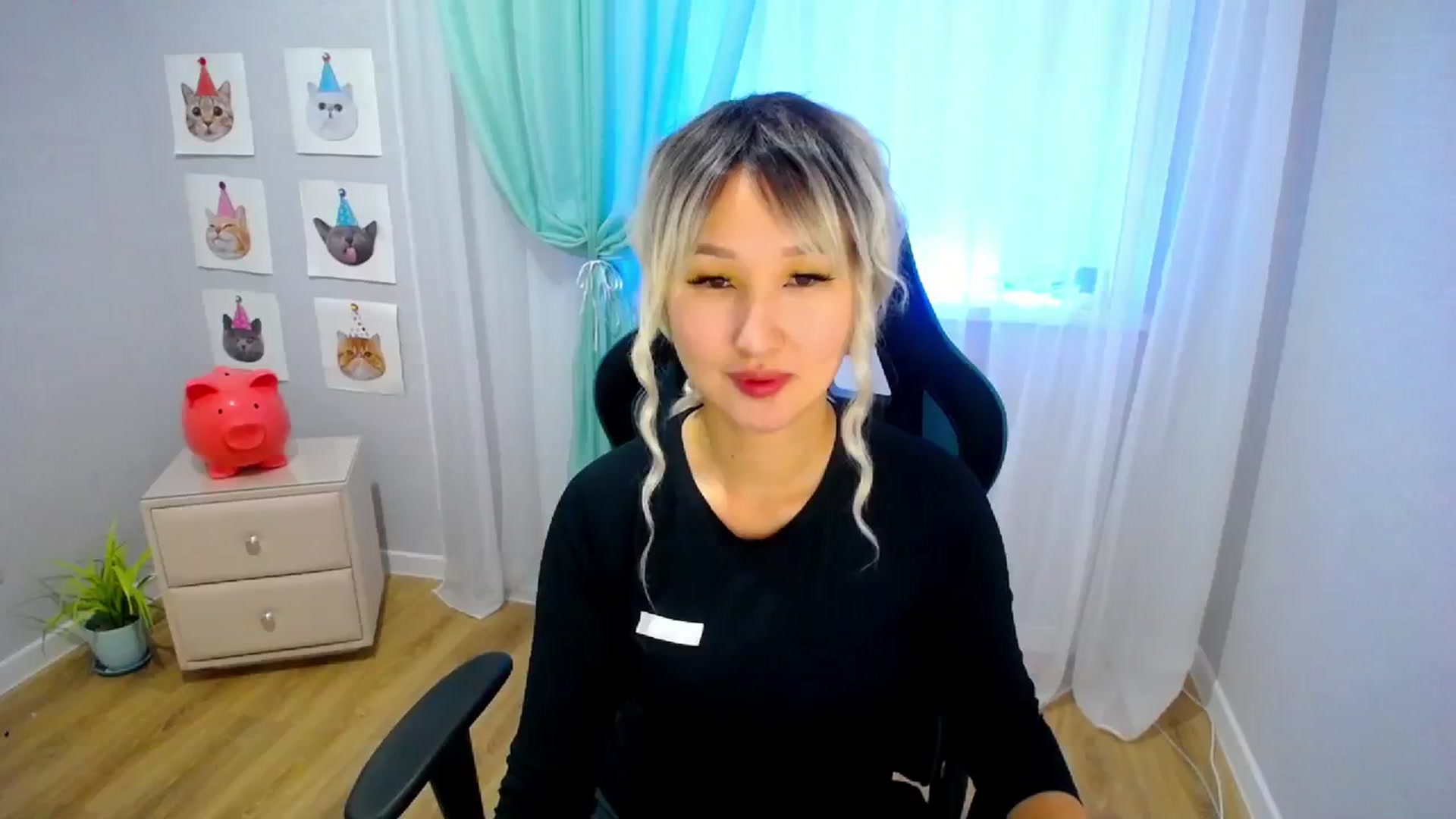 Gallery image thumbnail from JoKing_7's myfreecams stream on, 11/13/2023, 24:30 image 3 of 20