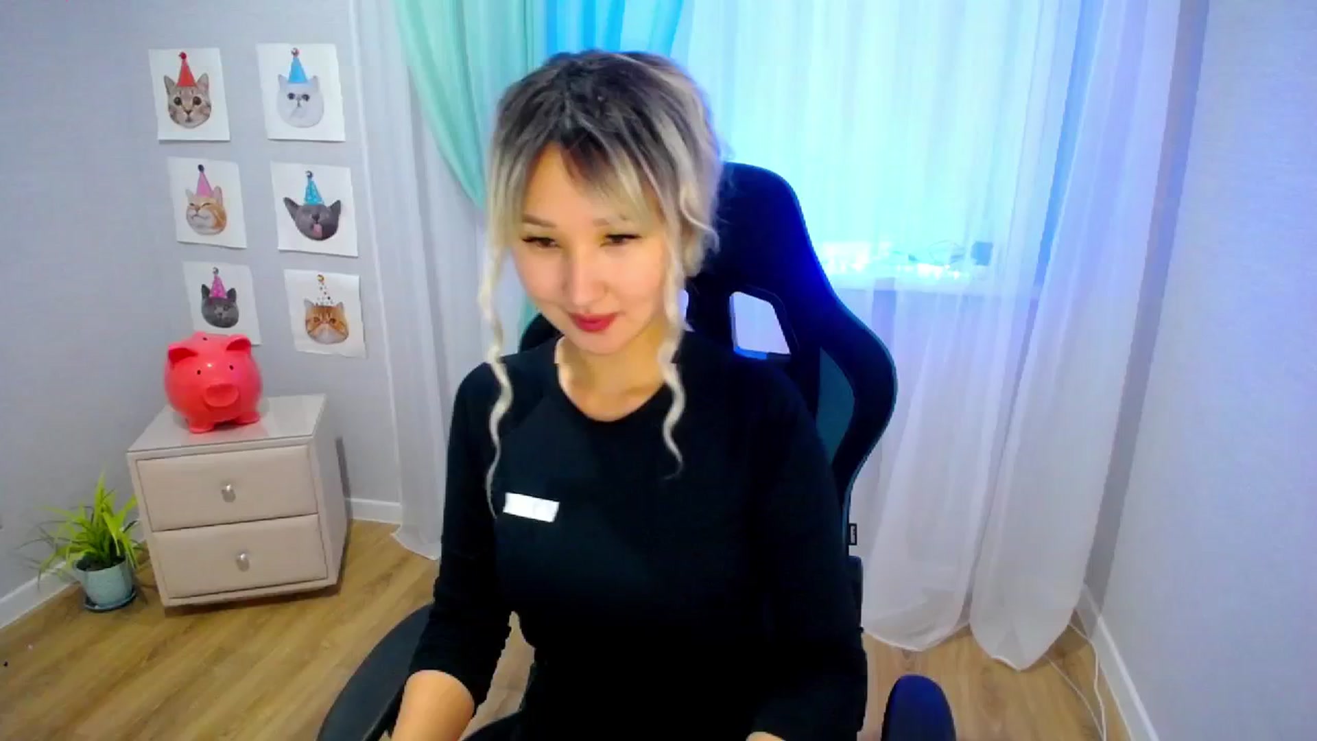 Gallery image thumbnail from JoKing_7's myfreecams stream on, 11/13/2023, 24:30 image 4 of 20