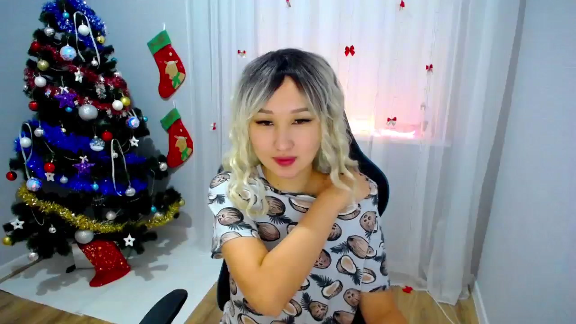 Gallery image thumbnail from JoKing_7's myfreecams stream on, 12/17/2023, 01:19 image 9 of 20