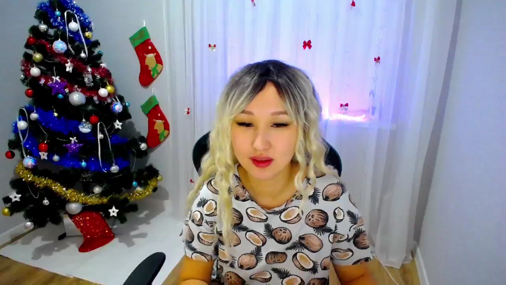Gallery image thumbnail from JoKing_7's myfreecams stream on, 12/17/2023, 01:19 image 16 of 20