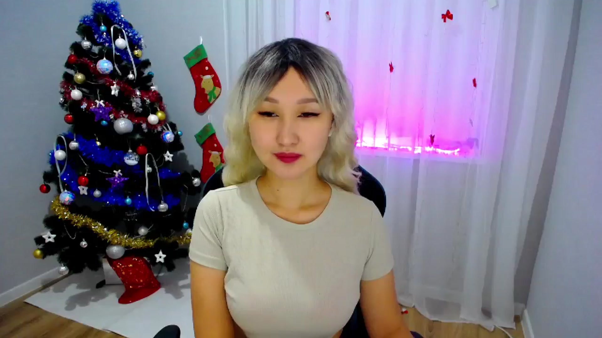 Gallery image thumbnail from JoKing_7's myfreecams stream on, 01/05/2024, 04:56 image 17 of 20
