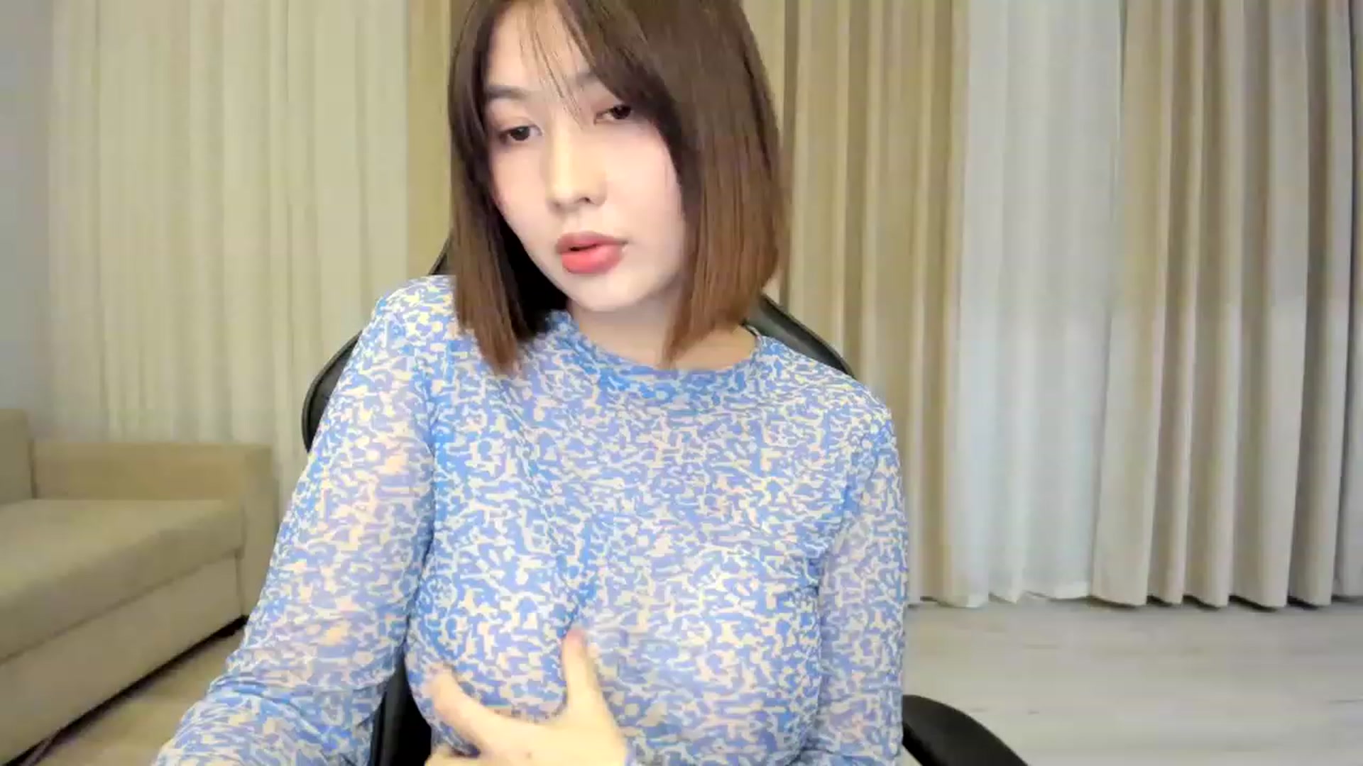 Gallery image thumbnail from Jo_Lie's myfreecams stream on, 11/15/2022, 22:22 image 5 of 20
