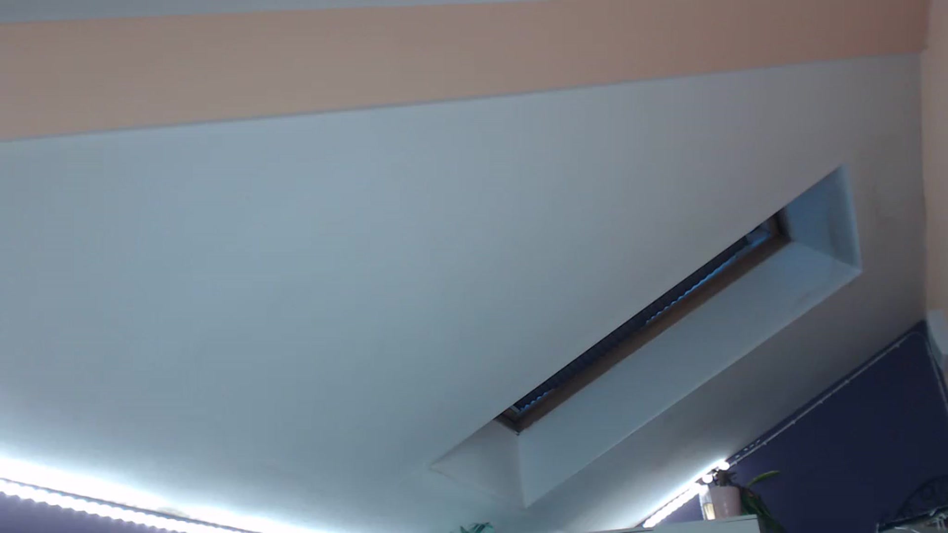 Gallery image thumbnail from JoanQueen's myfreecams stream on, 12/08/2022, 14:50 image 17 of 20