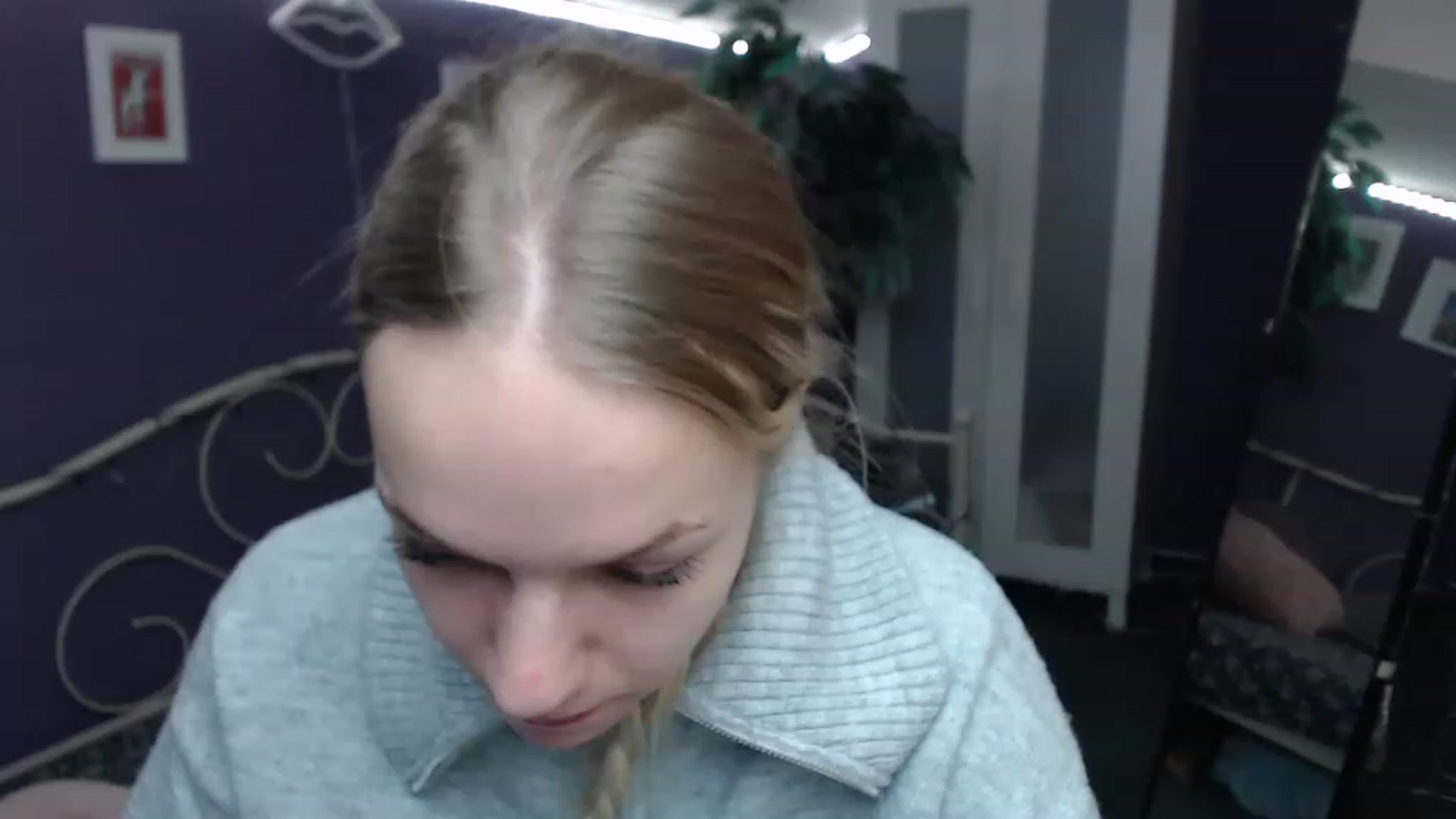 Gallery image thumbnail from JoanQueen's myfreecams stream on, 12/09/2022, 11:02 image 1 of 20