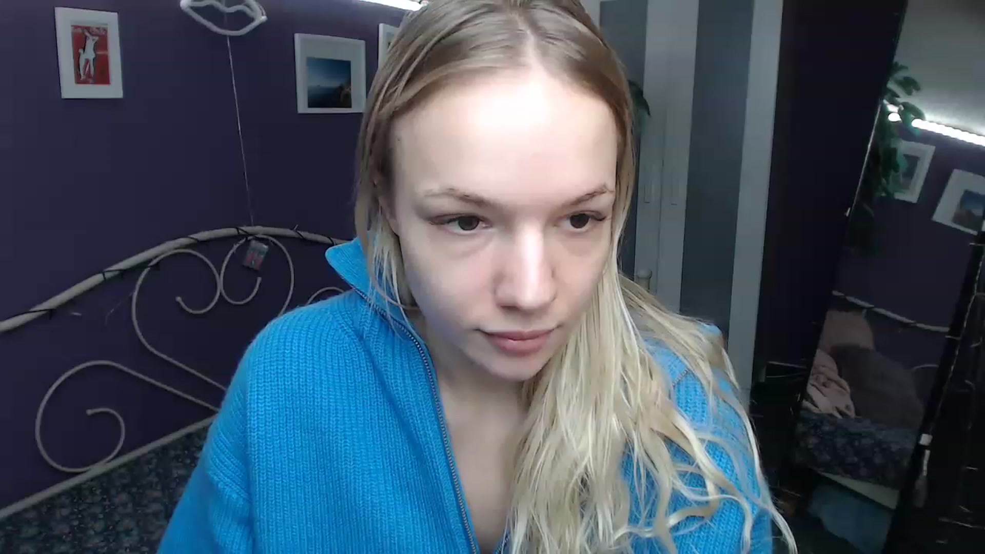 Gallery image thumbnail from JoanQueen's myfreecams stream on, 12/12/2022, 10:19 image 13 of 20